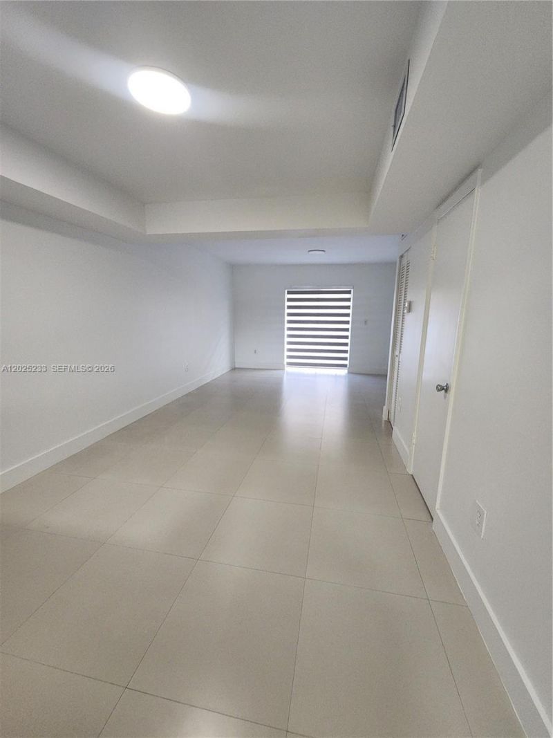 7785 W 30th Ct , Unit F-203, Hialeah, FL 33018 Photo
