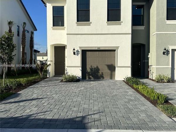 2163 S Appleton Cir S , Unit all, Oakland Park, FL 33309