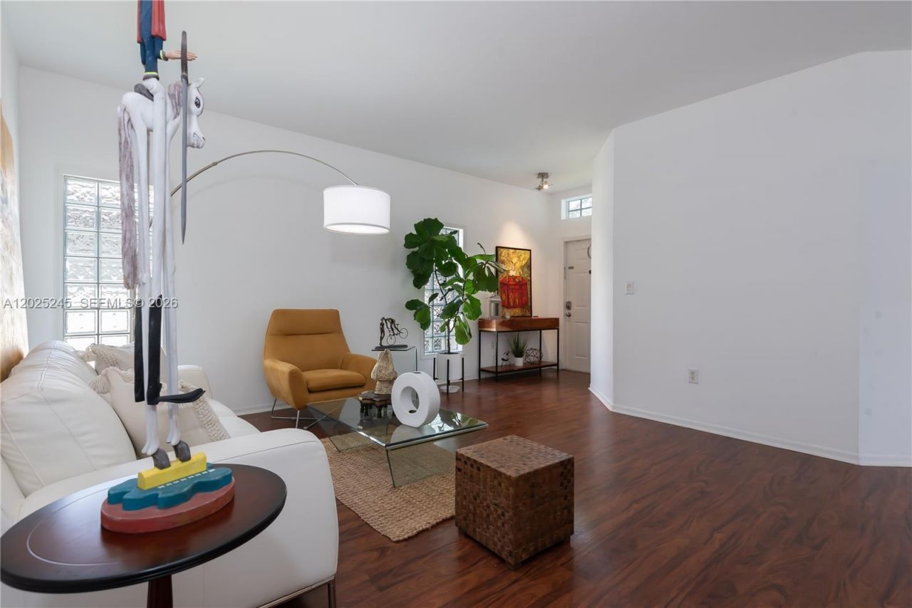 4123 Sapphire Bnd , Weston, FL 33331 Photo