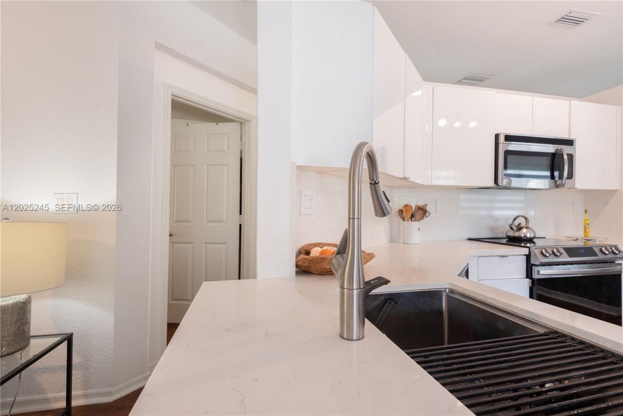 4123 Sapphire Bnd , Weston, FL 33331 Photo