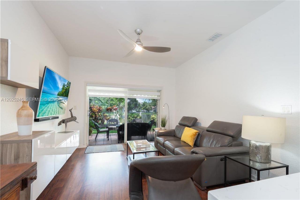 4123 Sapphire Bnd , Weston, FL 33331 Photo