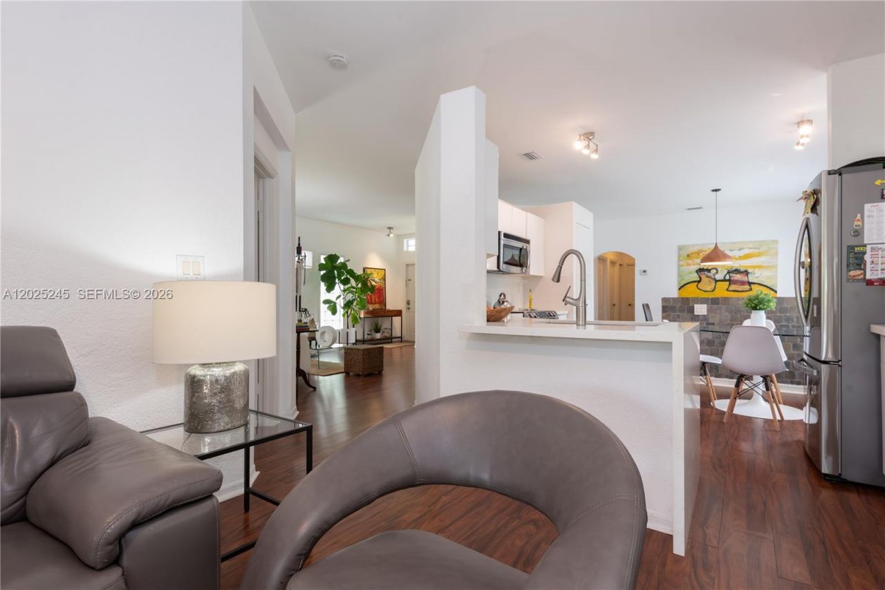 4123 Sapphire Bnd , Weston, FL 33331 Photo