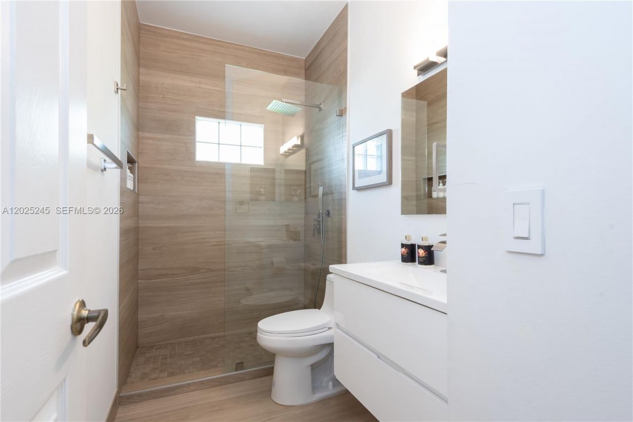 4123 Sapphire Bnd , Weston, FL 33331 Photo