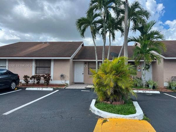 15570 SW 76th Ln, Unit B93-9, Miami, FL 33193