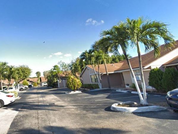 15570 SW 76th Ln , Unit B93-9, Miami, FL 33193