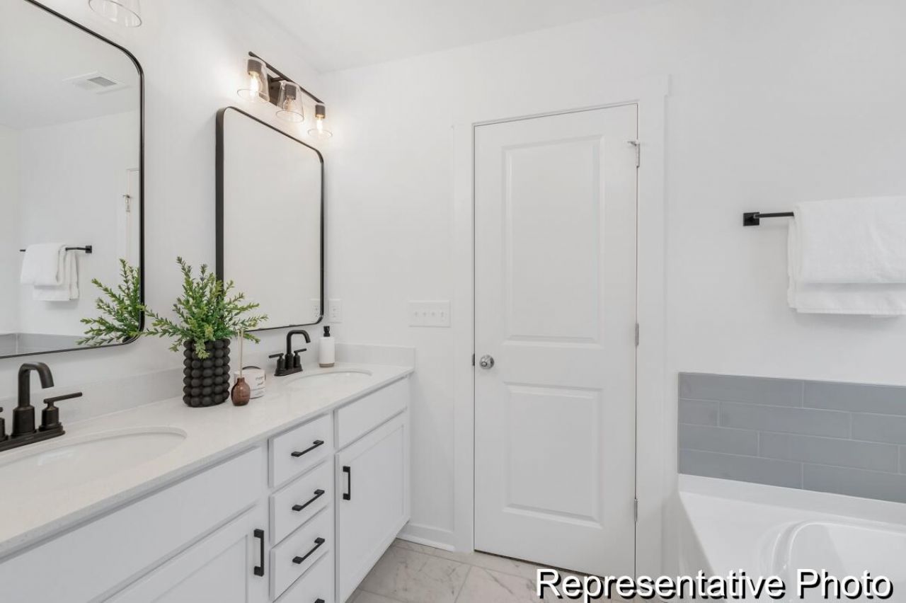 1015 Toland Drive Photo 14