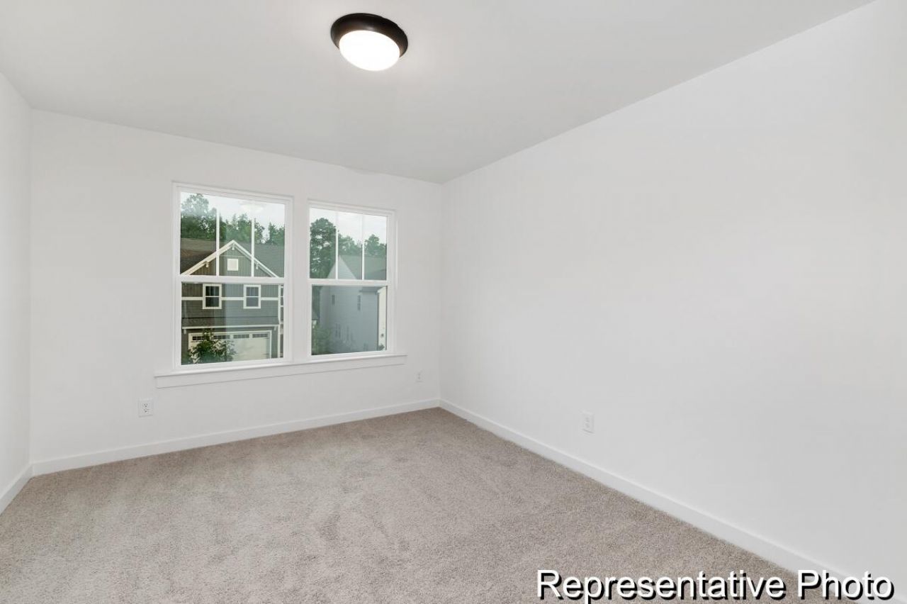 1015 Toland Drive Photo 20
