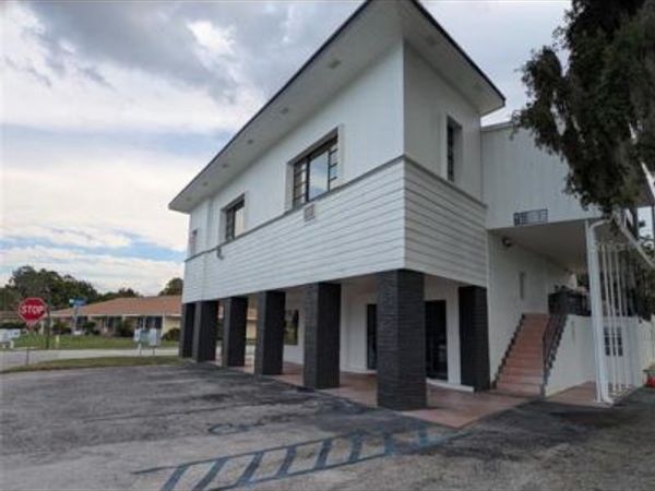 HOWEY IN THE HILLS, FL 34737