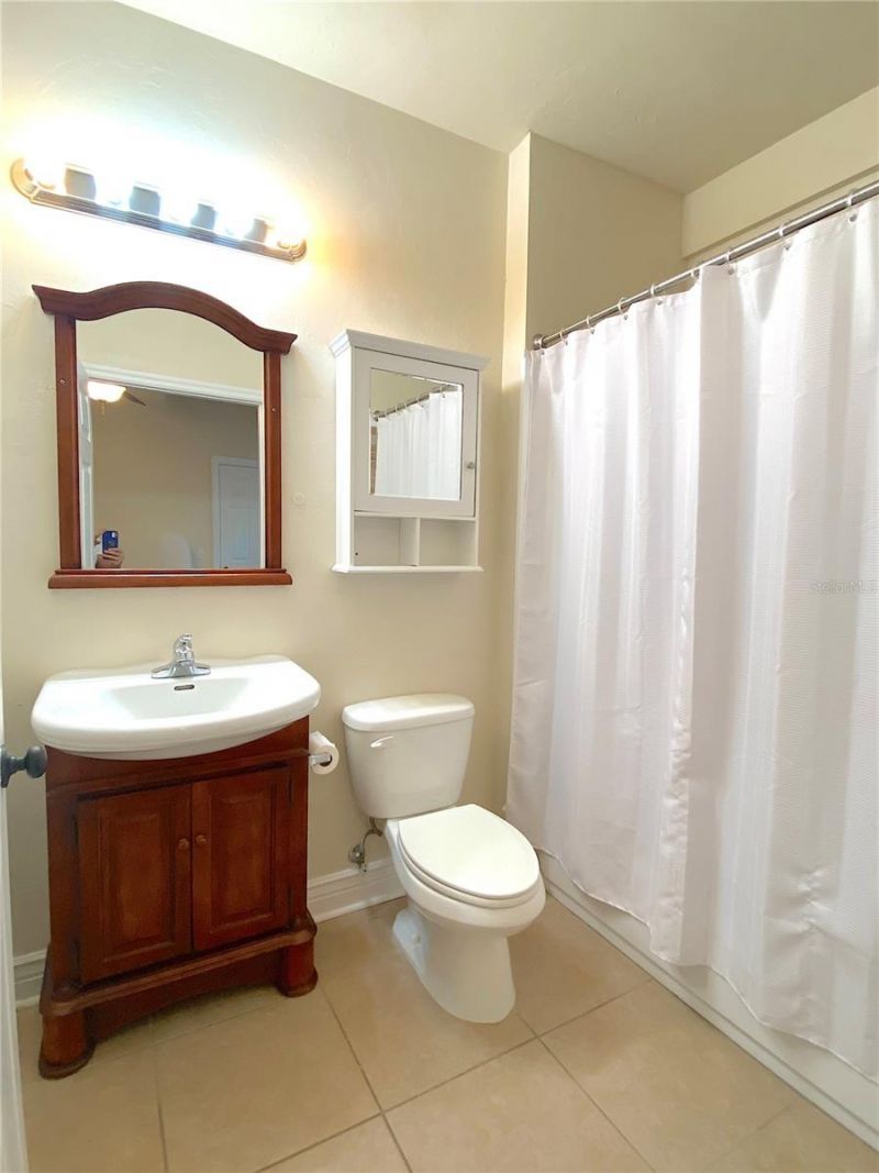 2060 NW 3rd Avenue , Gainesville, FL 32607 Photo