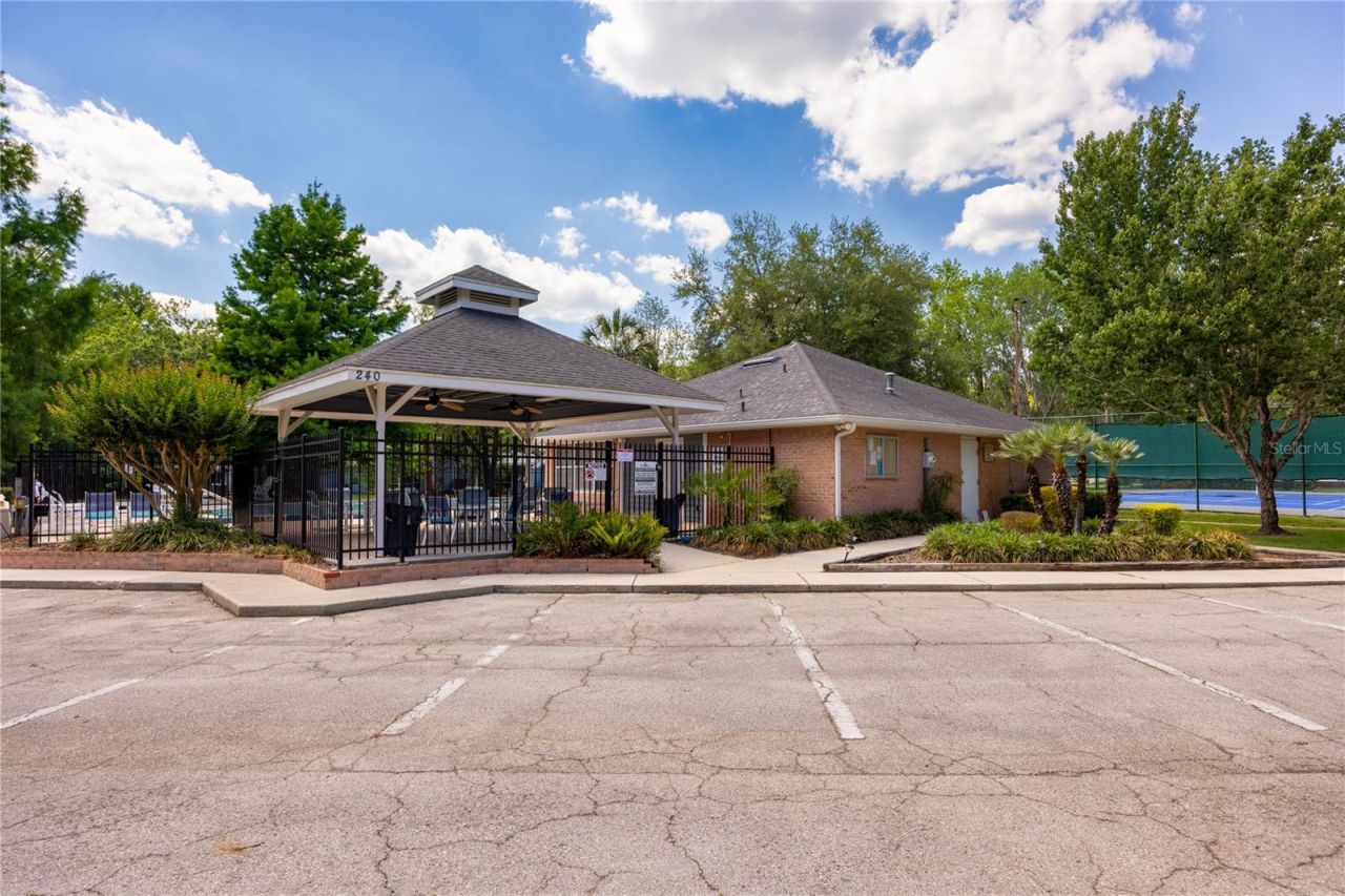 218 NW 50th Boulevard , Unit K, Gainesville, FL 32607 Photo