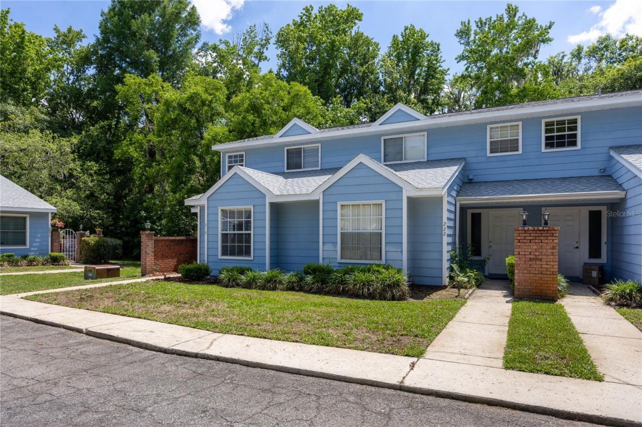 218 NW 50th Boulevard , Unit K, Gainesville, FL 32607 Photo