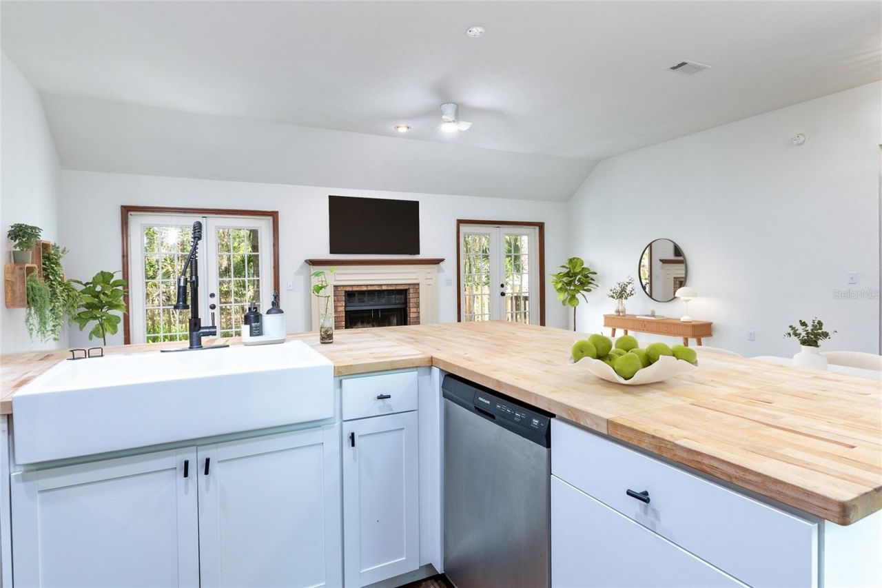 5208 SW 86th Terrace , Gainesville, FL 32608 Photo