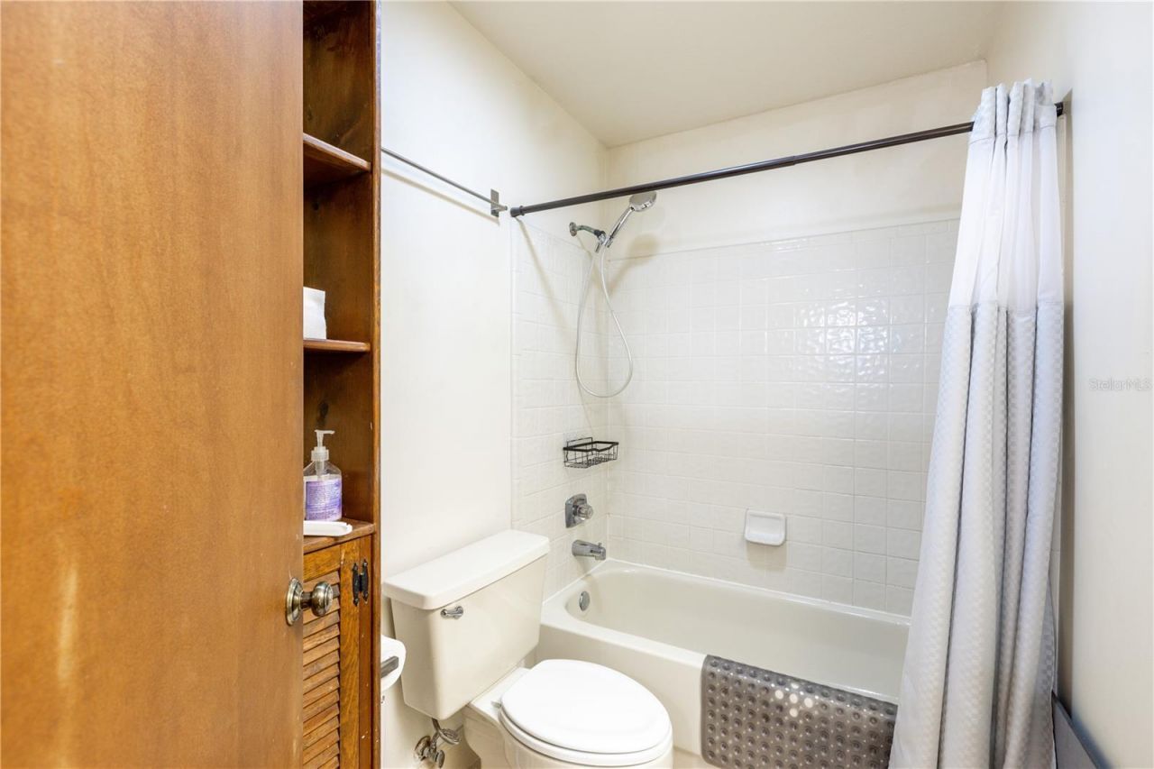 5208 SW 86th Terrace , Gainesville, FL 32608 Photo