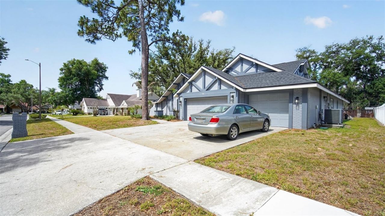 144 Barrington Drive, Brandon, FL 33511 Photo