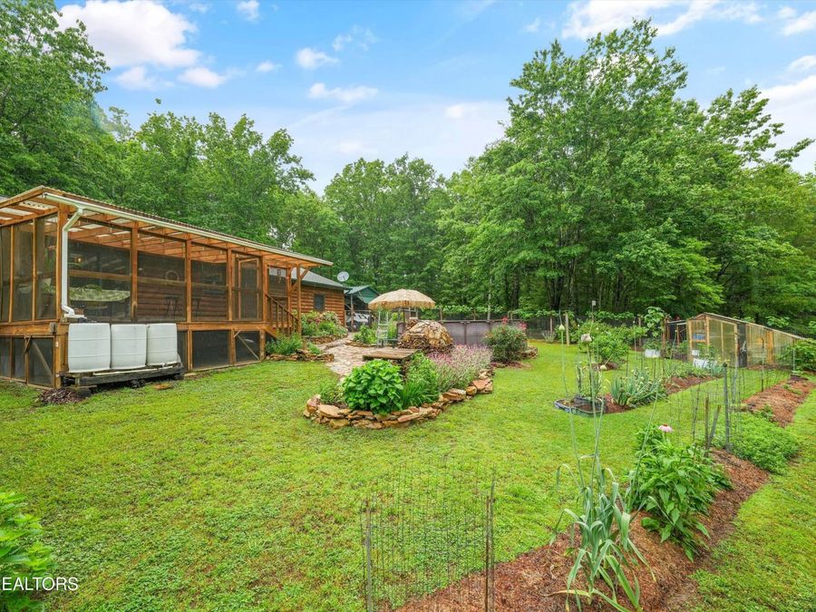 Property Image 37