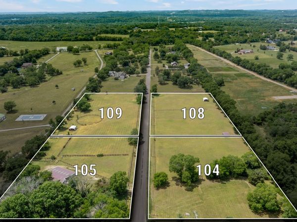 104 Pineywood Acres Dr , Madison, TN 37115