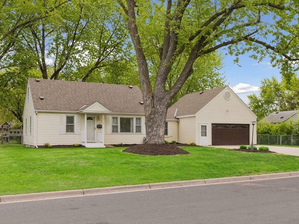 8721 Columbus Avenue S, Bloomington, MN 55420