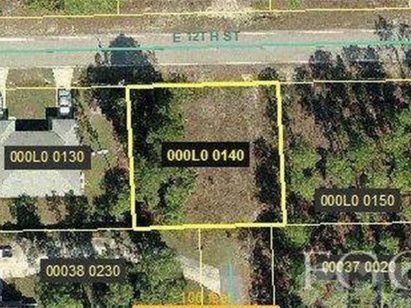1100 E 12th ST , LEHIGH ACRES, FL 33972