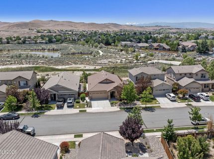 6787 Centaurus Drive, Sparks, NV 89436 Photo