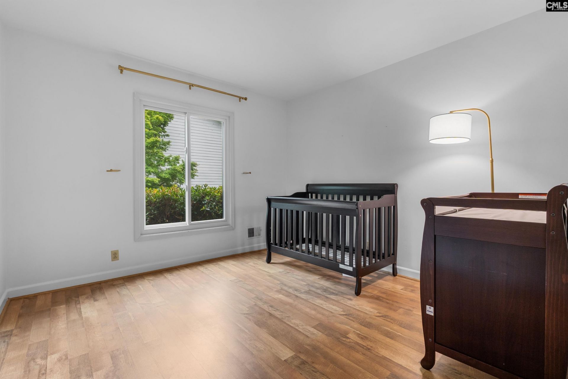 1811 Hobkirk Court  Photo 26