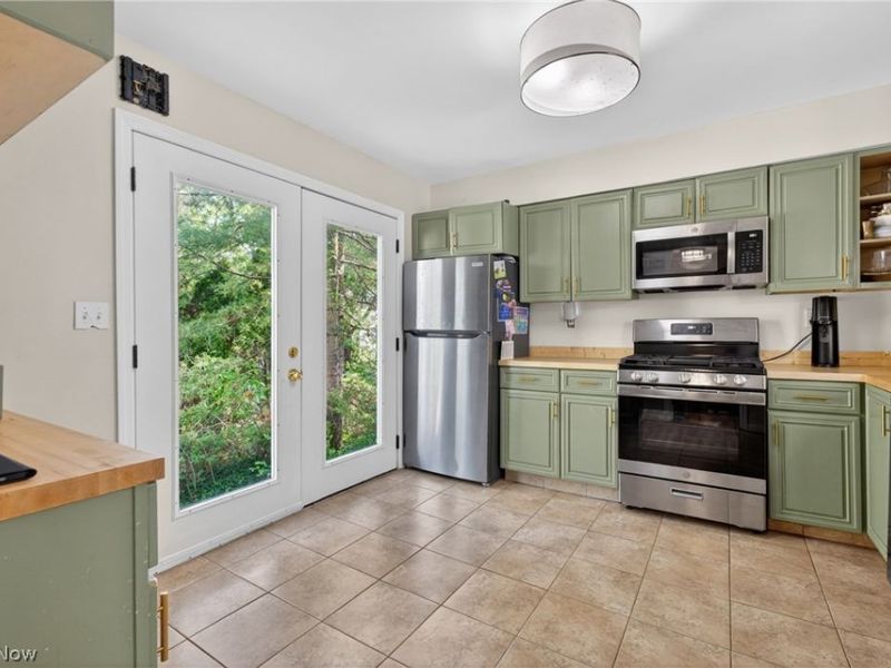 22325 Fairmount Boulevard, Shaker Heights, OH 44118 Photo 16