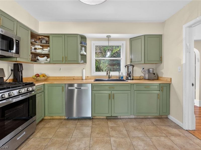22325 Fairmount Boulevard, Shaker Heights, OH 44118 Photo 17