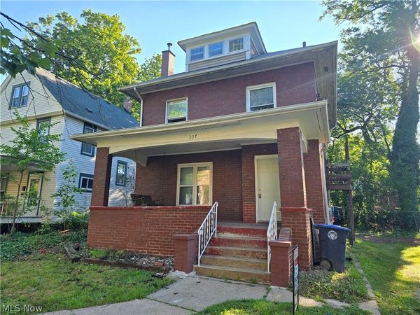 227 S Balch Street, Akron, OH 44302