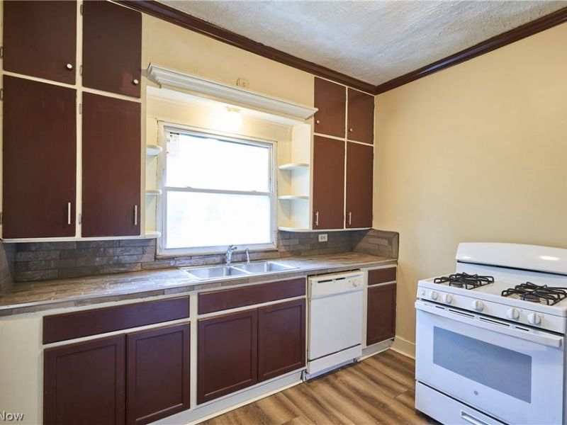 227 S Balch Street, Akron, OH 44302 Photo 14