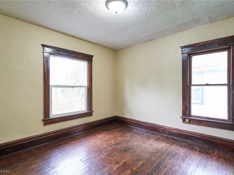 227 S Balch Street, Akron, OH 44302 Photo 16