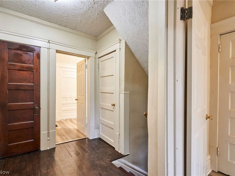 227 S Balch Street, Akron, OH 44302 Photo 20