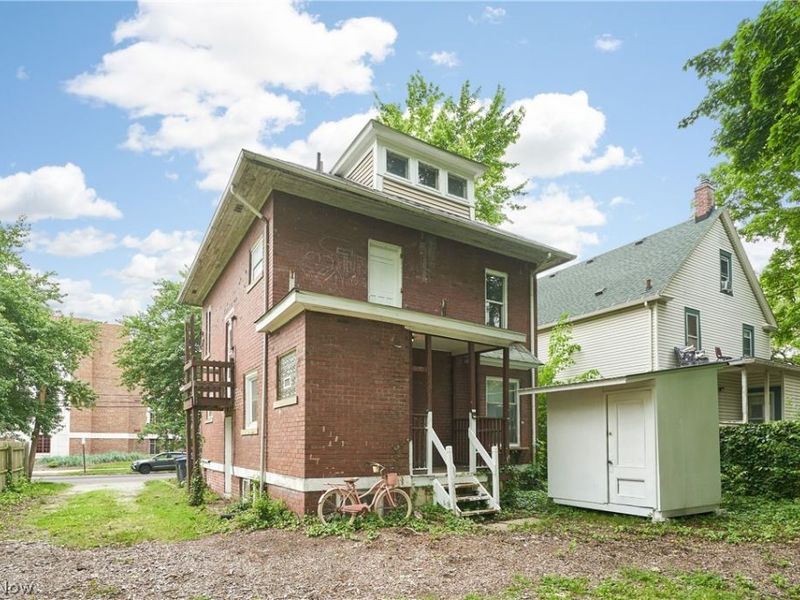 227 S Balch Street, Akron, OH 44302 Photo 5