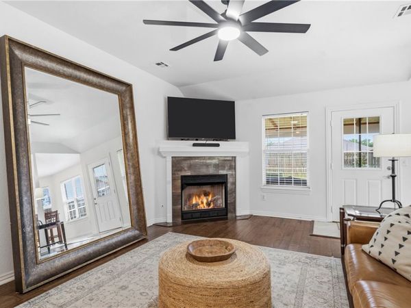 1016 Applewood Circle , Centerton, AR 72719