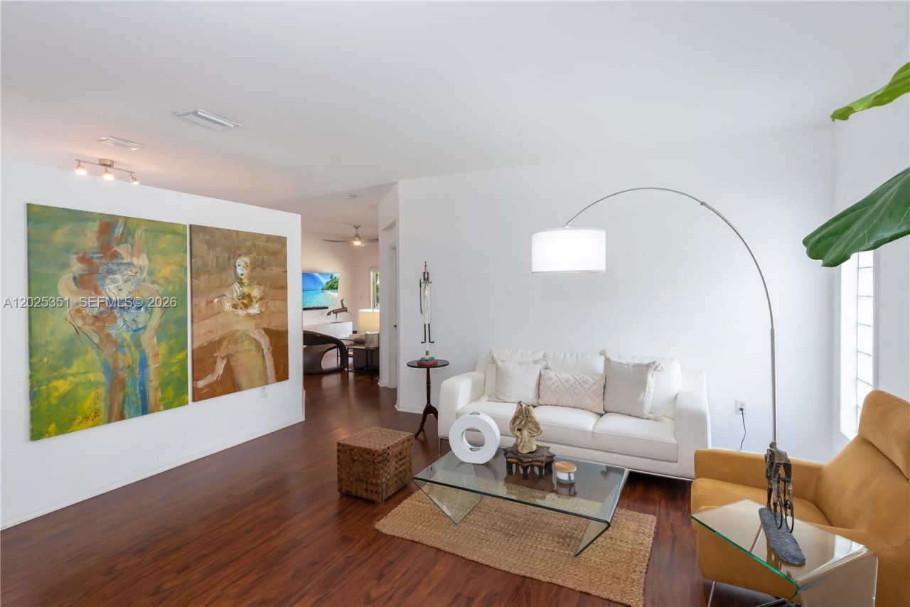 4123 Sapphire Bnd , Weston, FL 33331 Photo