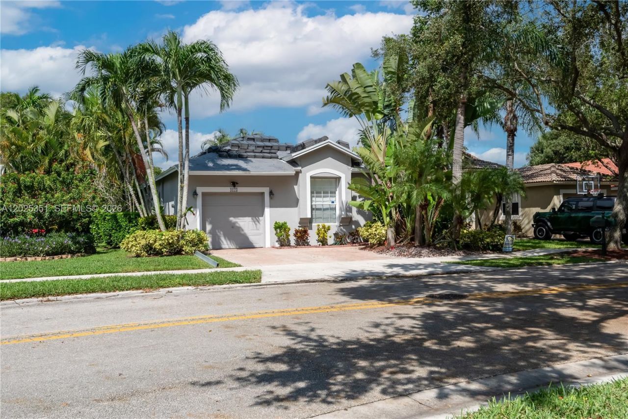 4123 Sapphire Bnd , Weston, FL 33331 Photo