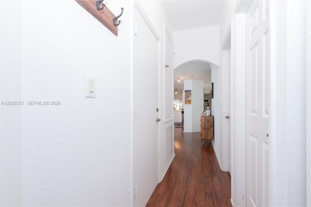 4123 Sapphire Bnd , Weston, FL 33331 Photo