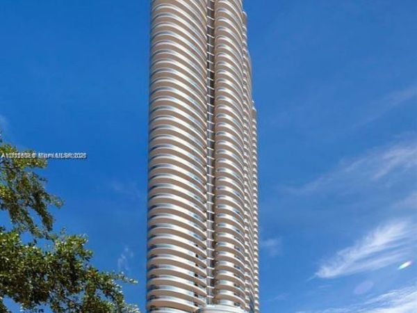 1000 Brickell Plz , Unit 3411, Miami, FL 33131