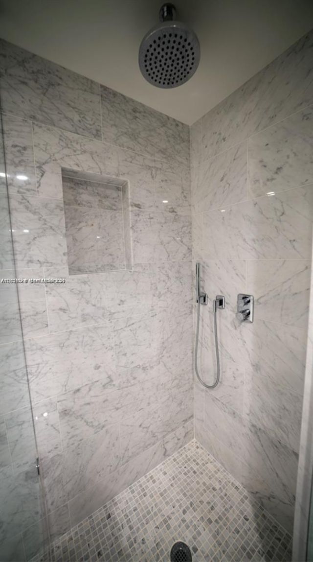 1000 Brickell Plz , Unit 3411, Miami, FL 33131 Photo