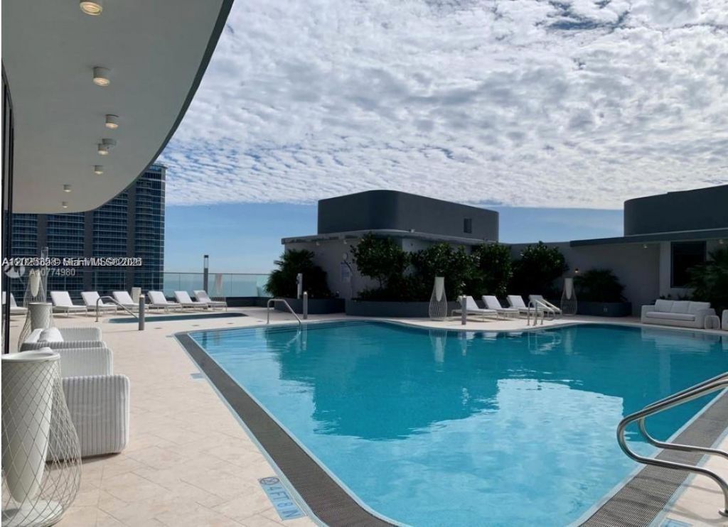 1000 Brickell Plz , Unit 3411, Miami, FL 33131 Photo