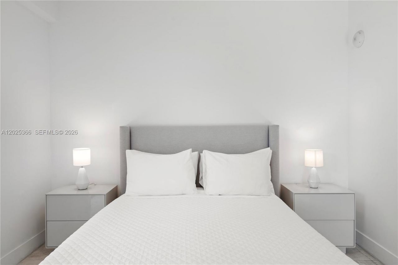 Please Call For Address, Unit 1701, Miami, FL 33130 Photo