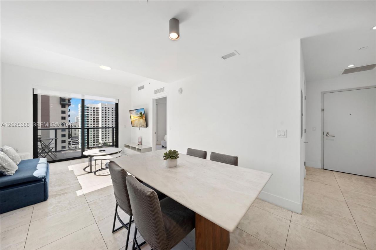 Please Call For Address, Unit 1701, Miami, FL 33130 Photo