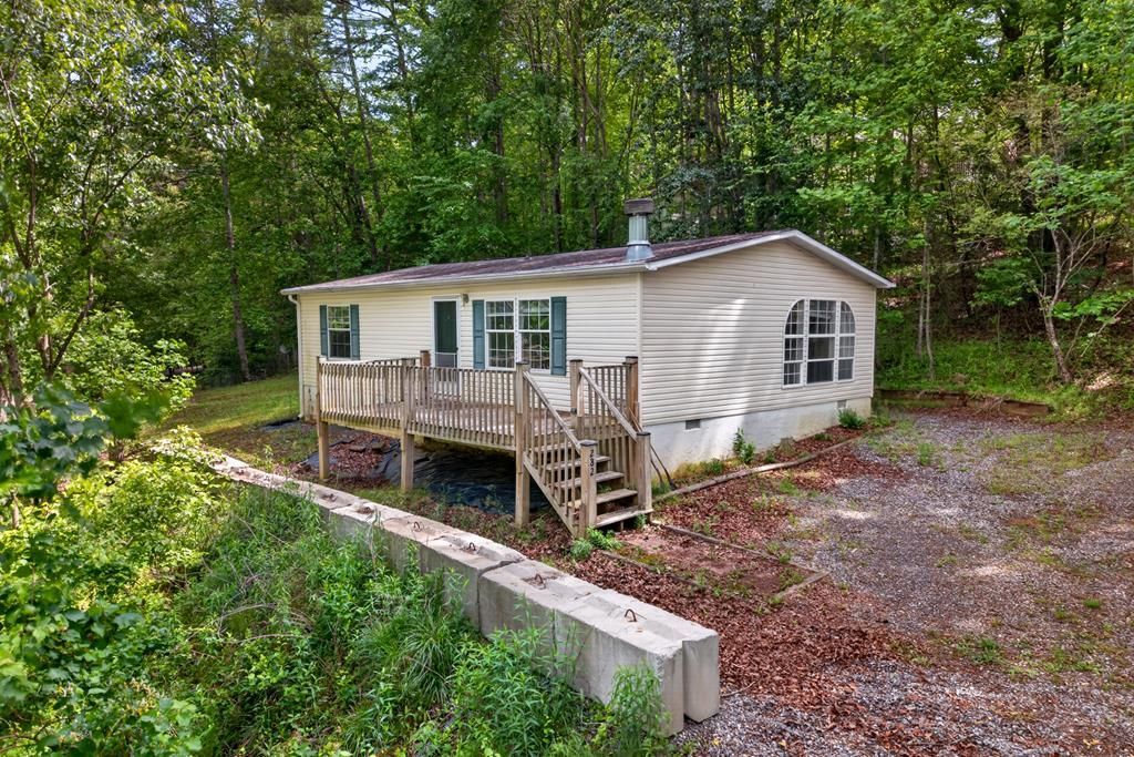 282 West Cherry, Hayesville, NC 28904 Main Photo