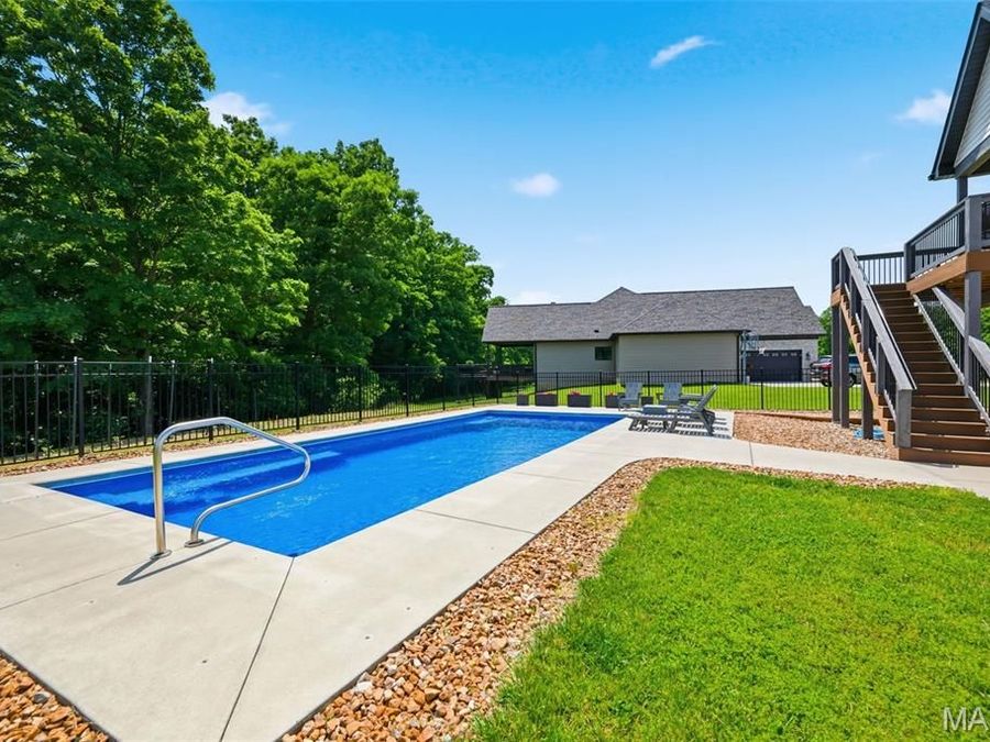Property Image 61