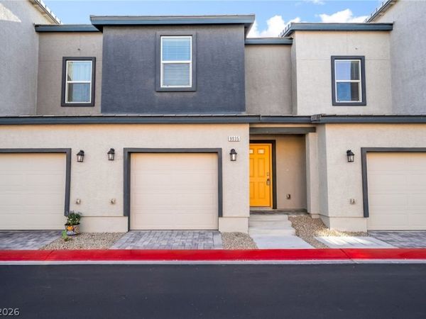 9935 Daffodil Hills Street , Las Vegas, NV 89141