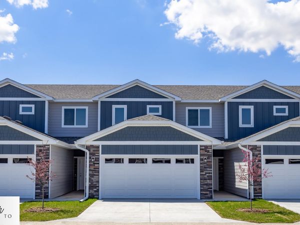 1263 N Marion Rd, Unit 1, Sioux Falls, SD 57107