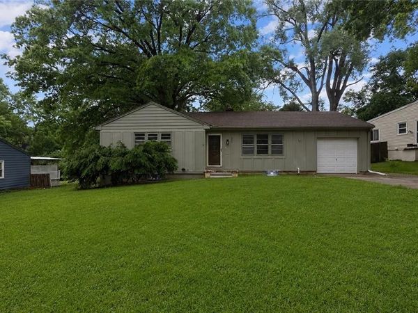 6004 Harris Avenue, Raytown, MO 64133