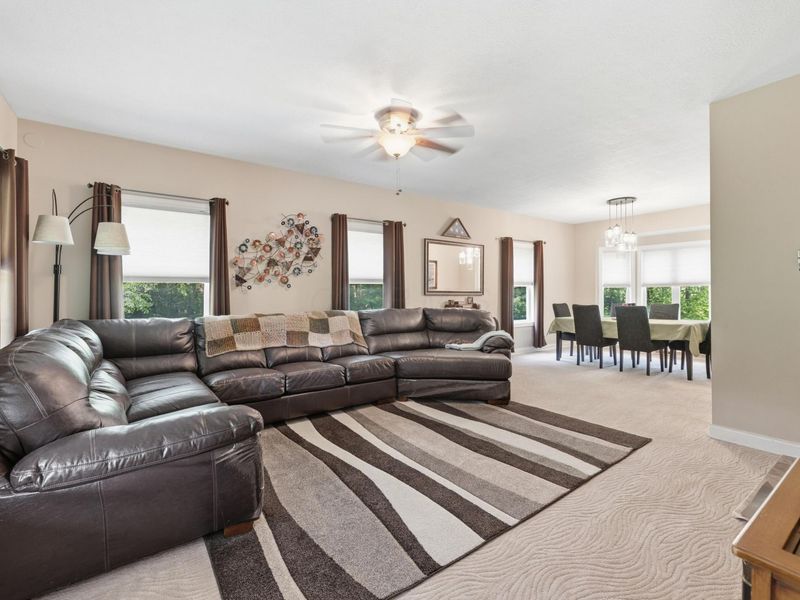 11557 Palmer Road, Heath, OH 43056 Photo 14