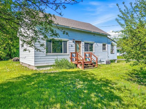 25 W 7th Street, Rush City, MN 55069