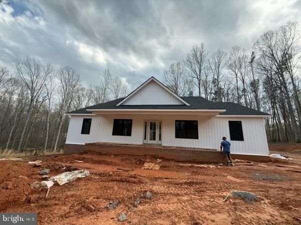 2804 WALDROP CHURCH ROAD , LOUISA, VA 23093