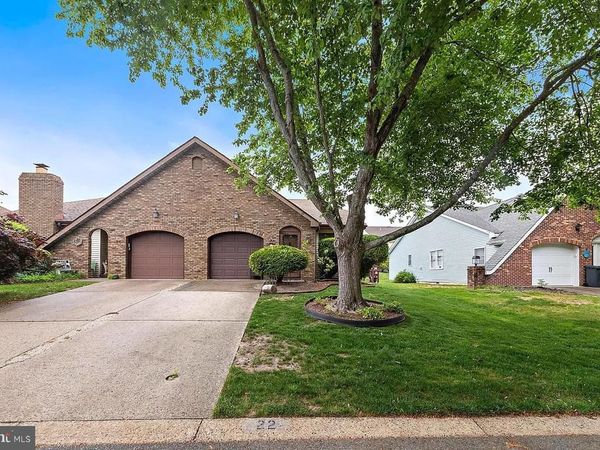 22 FIR ROAD, MANAHAWKIN, NJ 08050