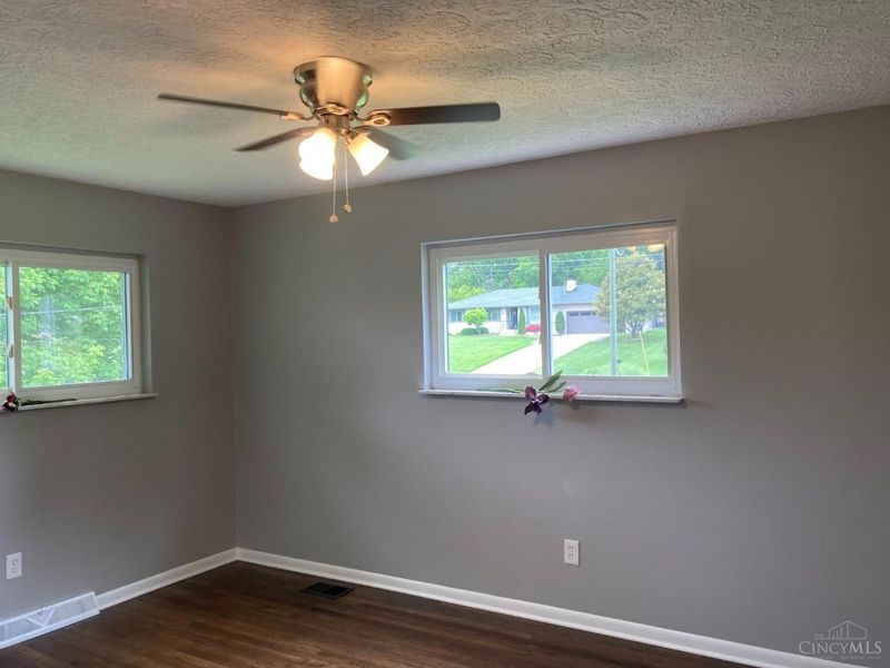 3040 Werkridge Drive, Green Township, OH 45248 Photo 6
